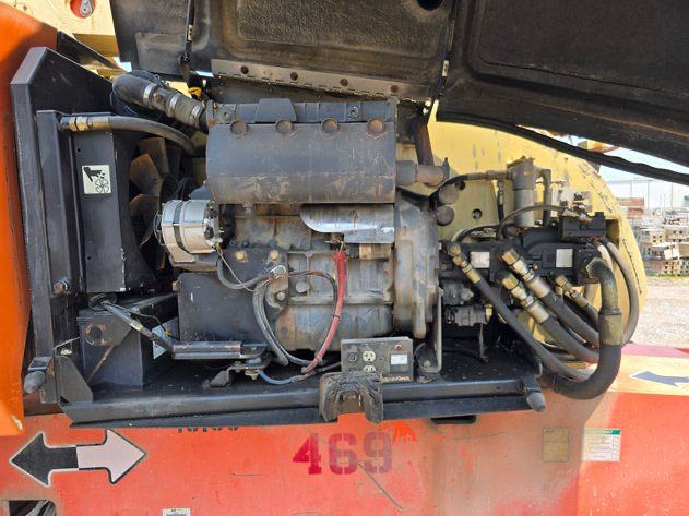 Sold - Telescopic Boom Lift - View 3